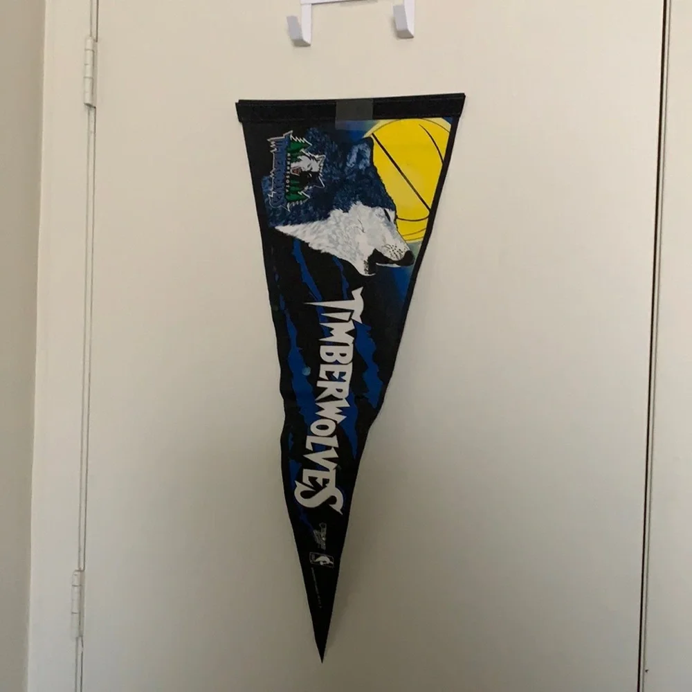 NBA Minnesota Timberwolves Felt Pennant